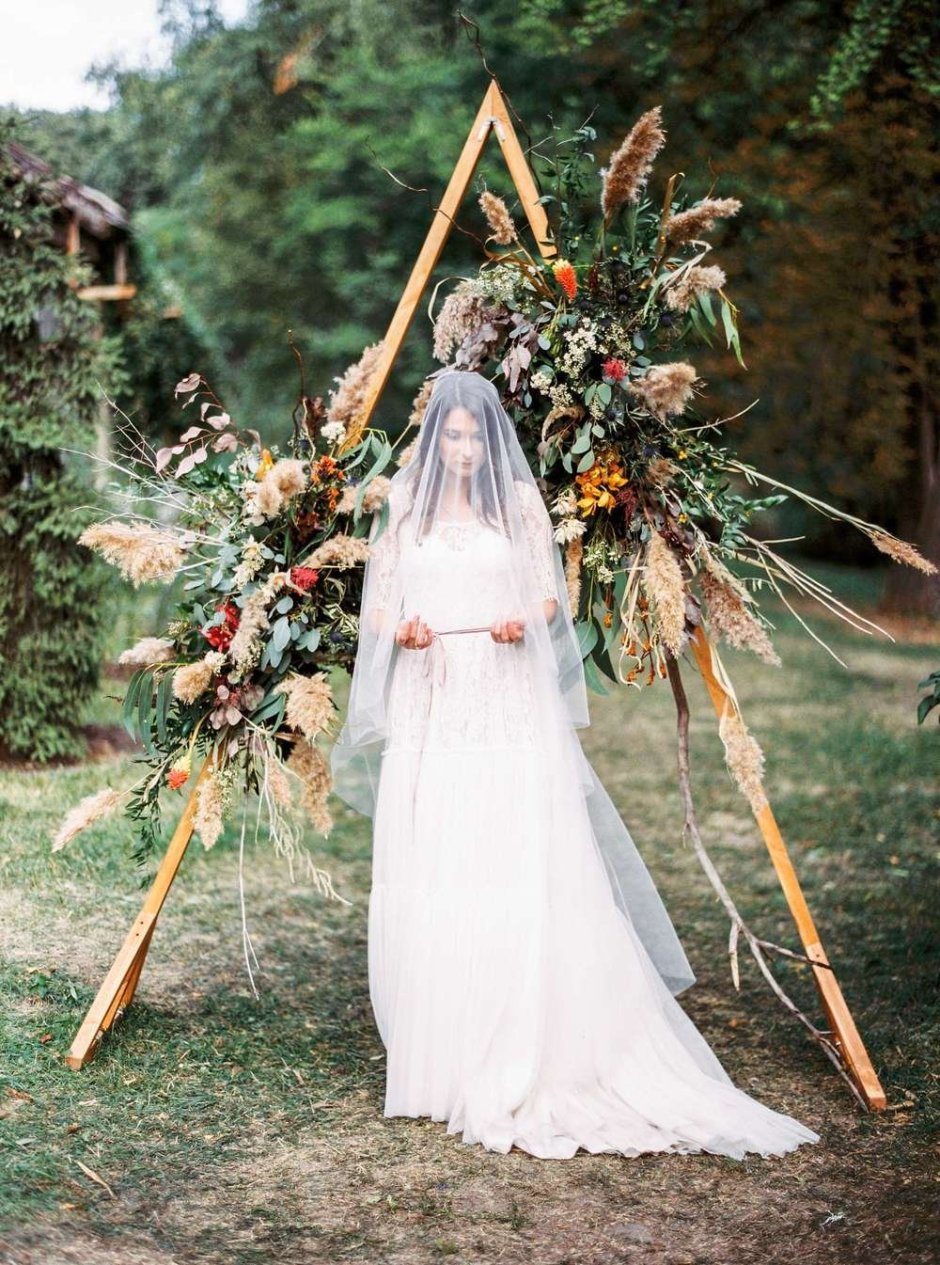 Свадебная арка в стиле бохо