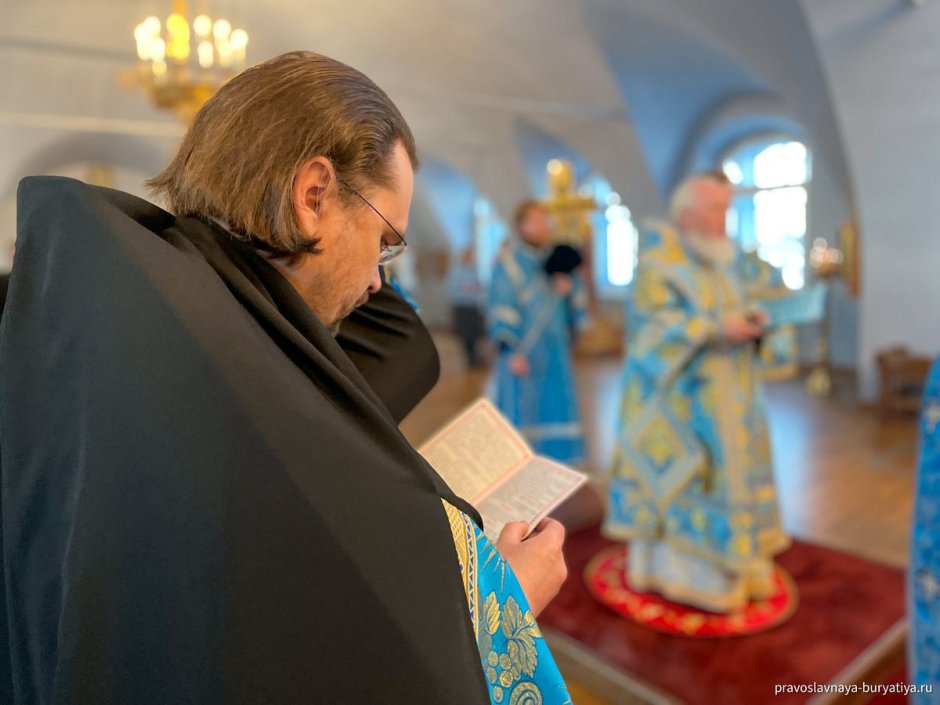 Освящение куличей в храме в Рузино