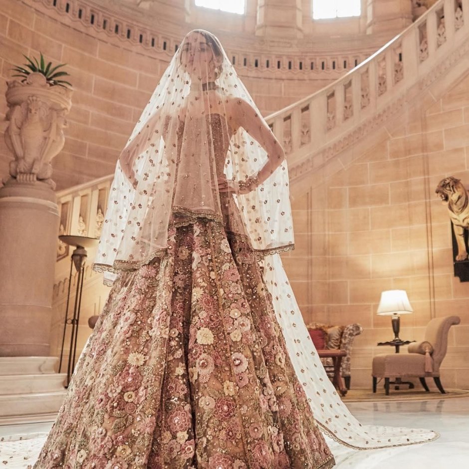 Современная индийская мода свадьба