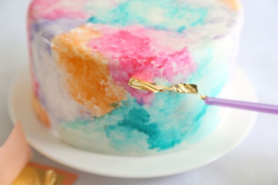 Цветной торт акварелью