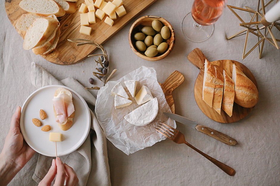 Сервировка стола flatlay