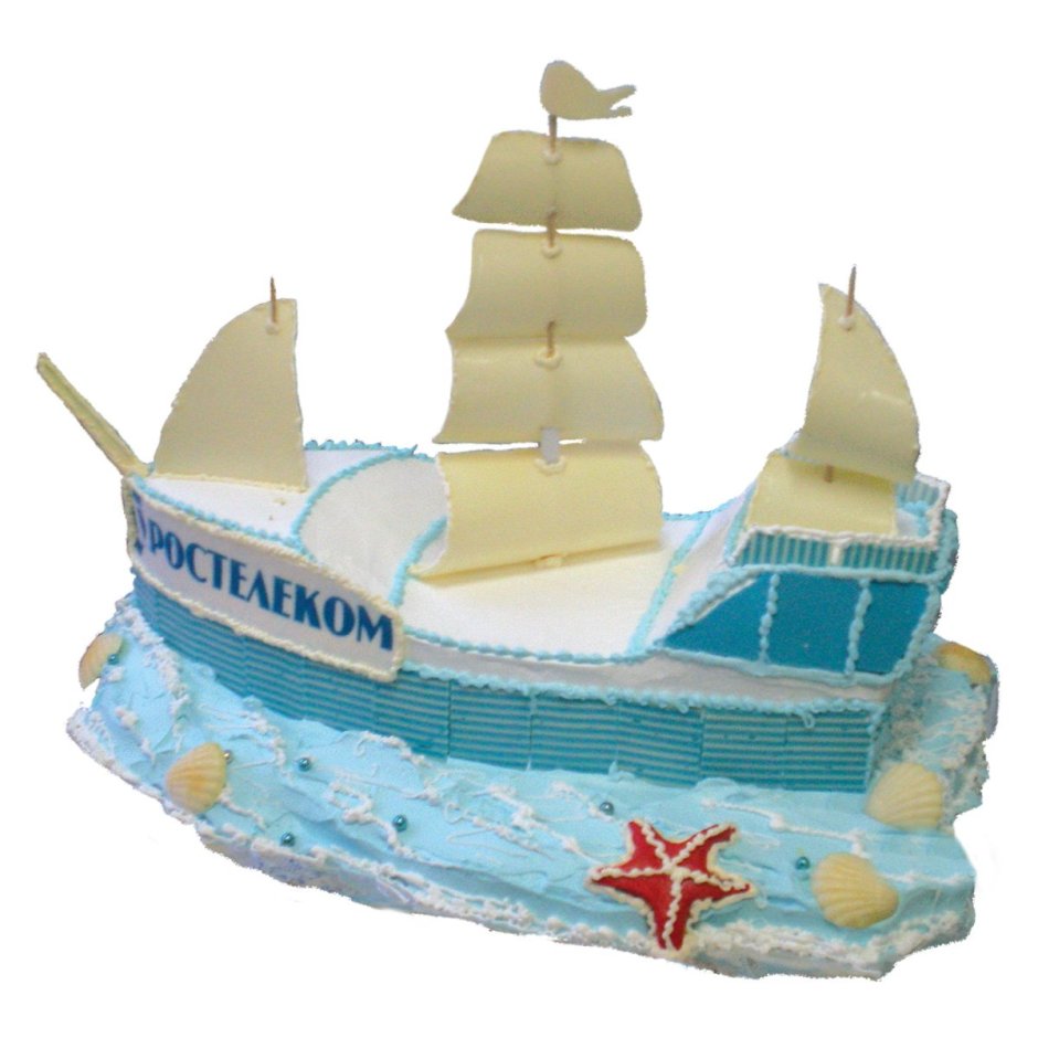 Кремовый торт в виде корабля