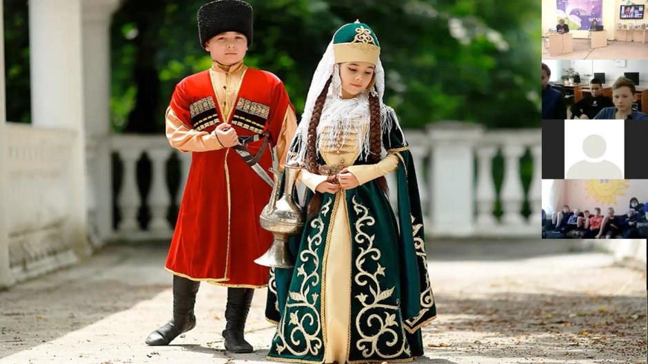 Национальный костюм народов Дагестана аварцы