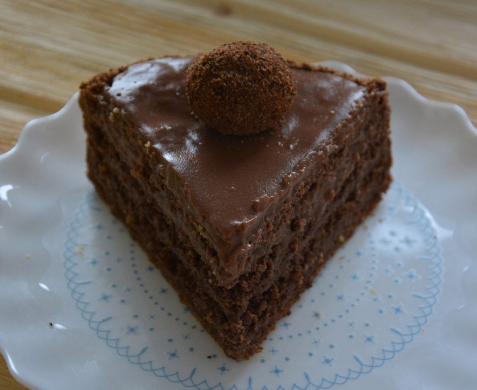 Шоколадно сливочный торт без выпечки