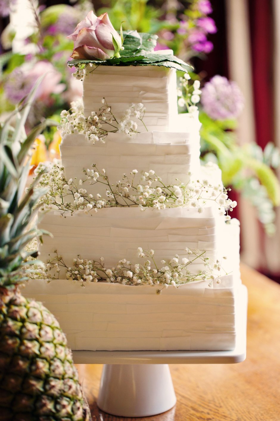 Свадебный торт шестигранный