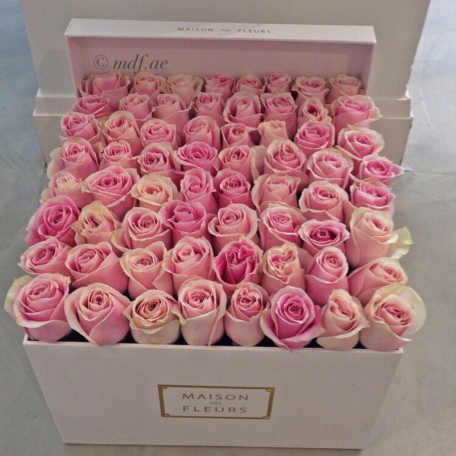 Шикарные букеты розы с тюльпанами