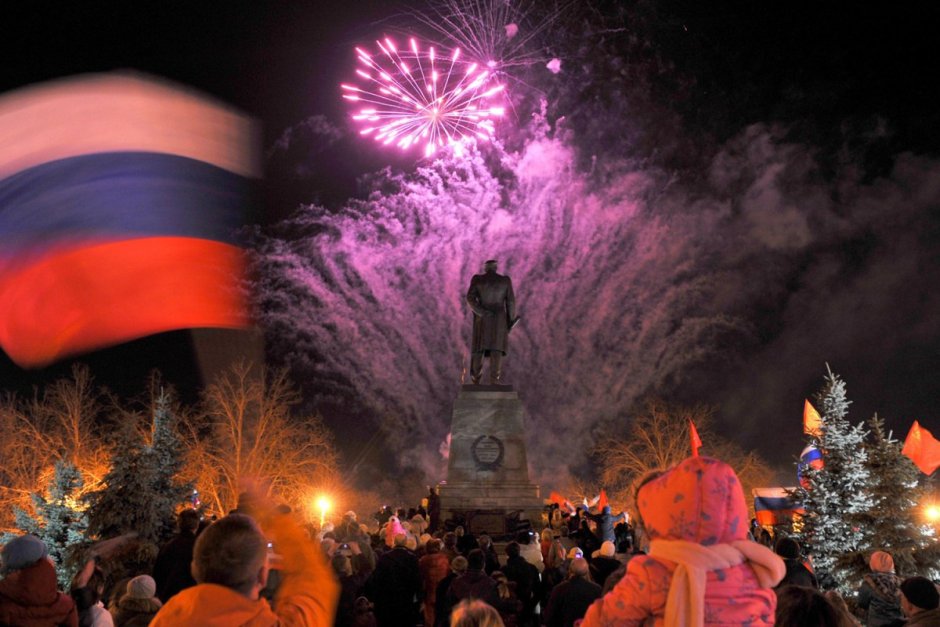 Новогодняя иллюминация Севастополь