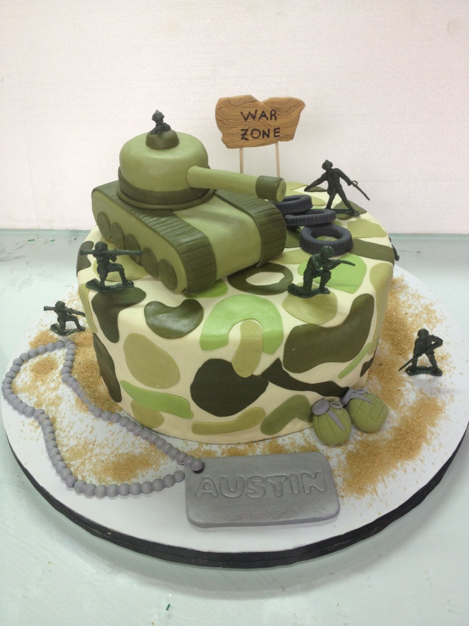 Торт для девочки в армейском стиле