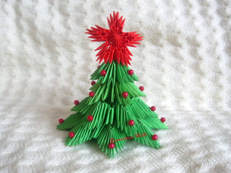 Маленькая елка модульное оригами