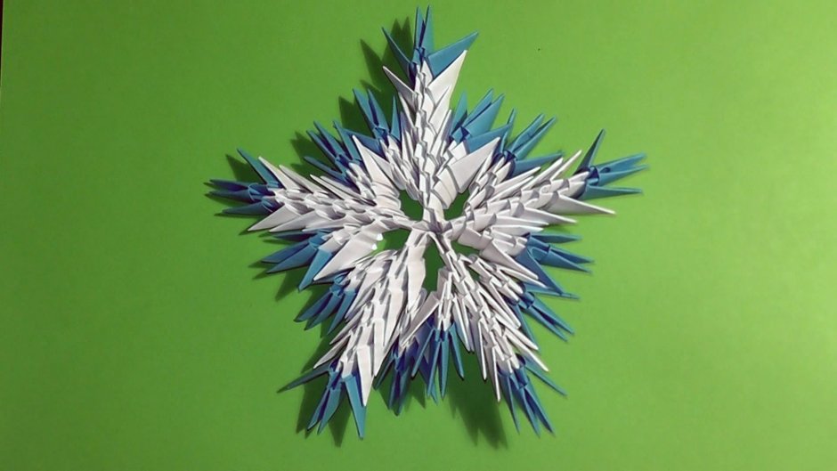 Модульное оригами елочка