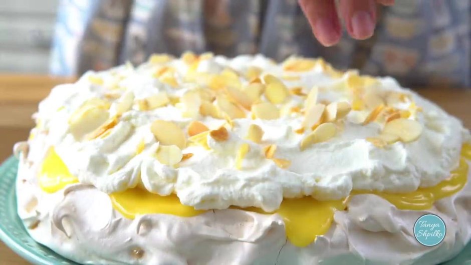Пирог с сливочно лимонным кремом