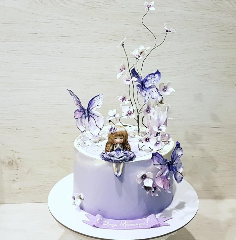Торт с бабочками цветами и феей
