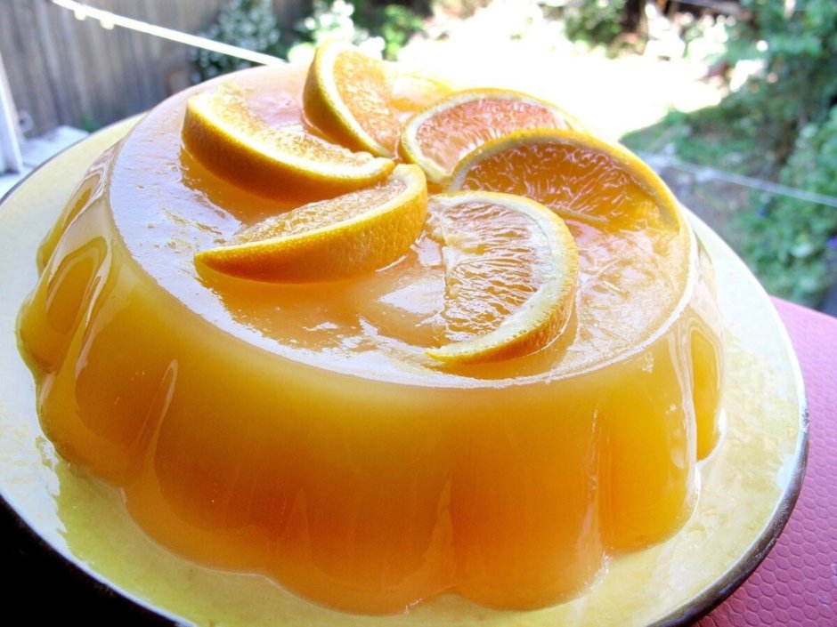 Декор морковного торта с апельсином