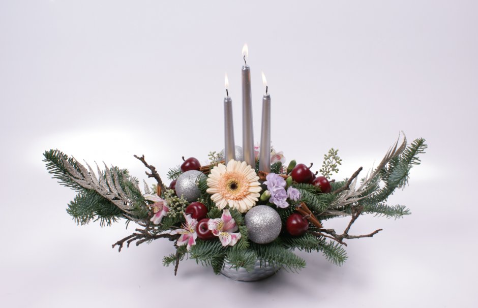 Новогодние композиции со свечами