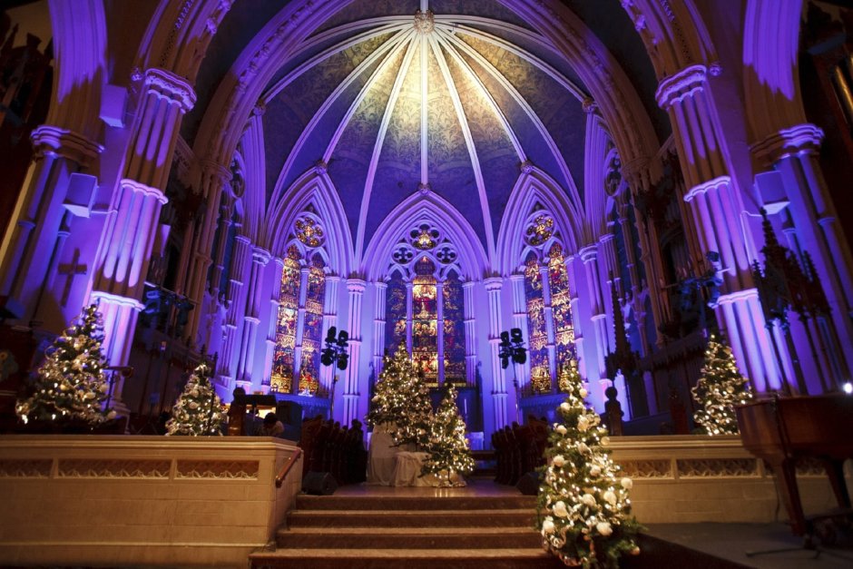 Кёльнский собор Рождества внутри