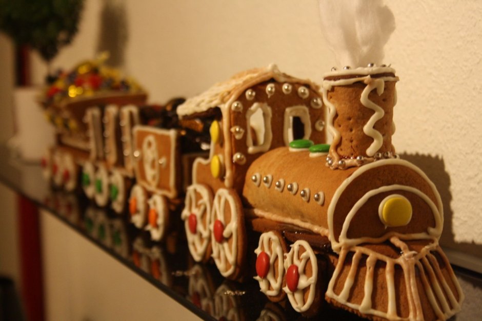 Торт в форме поезда