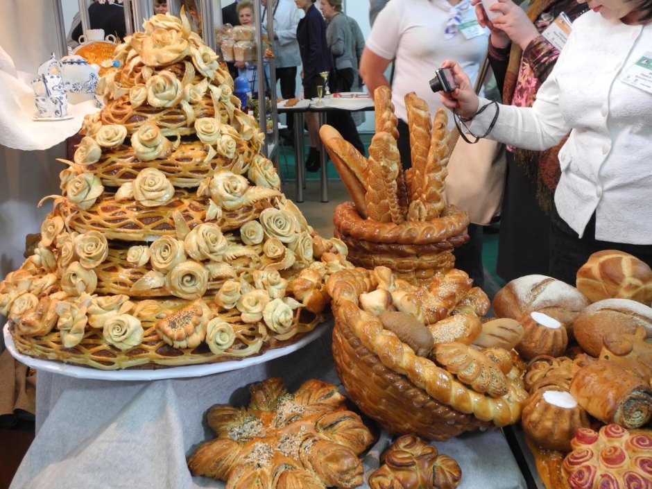 Выставка хлеба на празднике