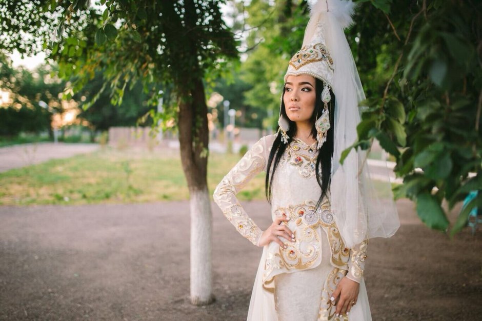 Национальный костюм невесты в Киргизии