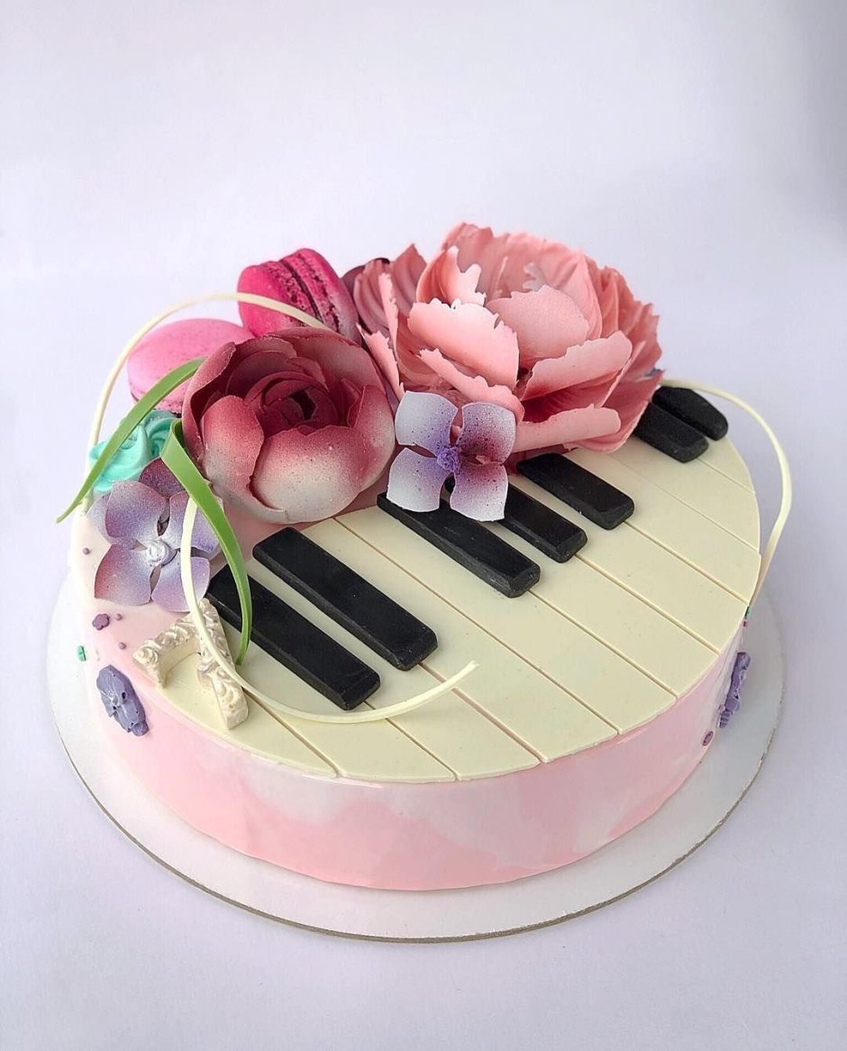 Торт пианино для учителя
