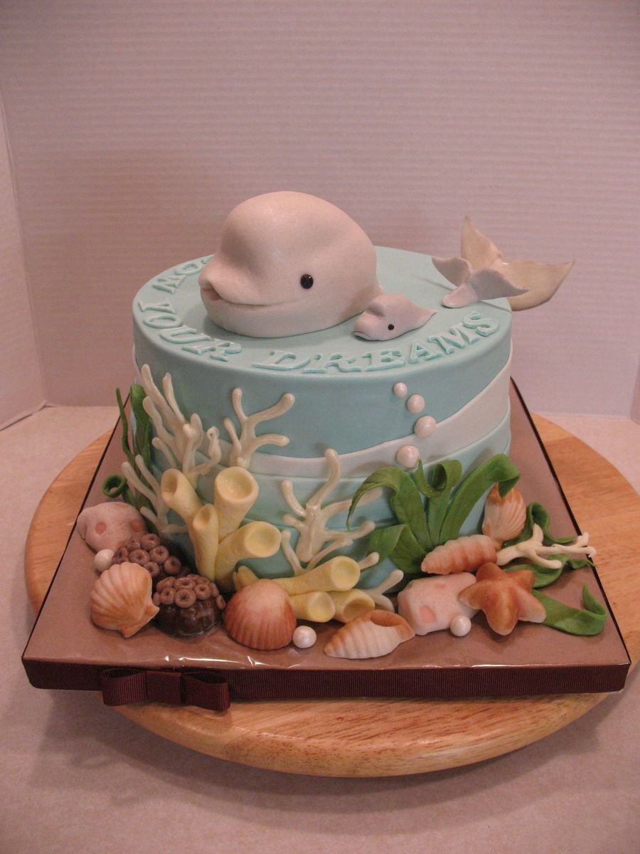 Торт с касатками и дельфинами
