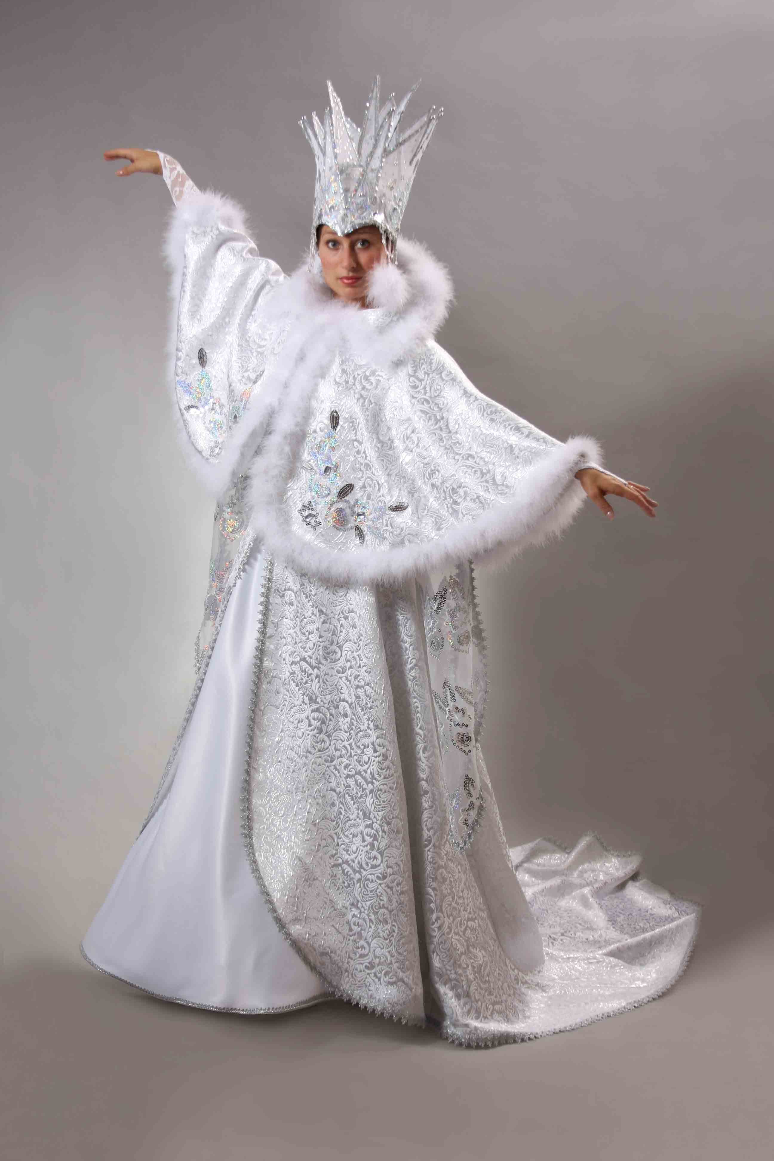 Карнавальный костюм Снежная Королева взрослый