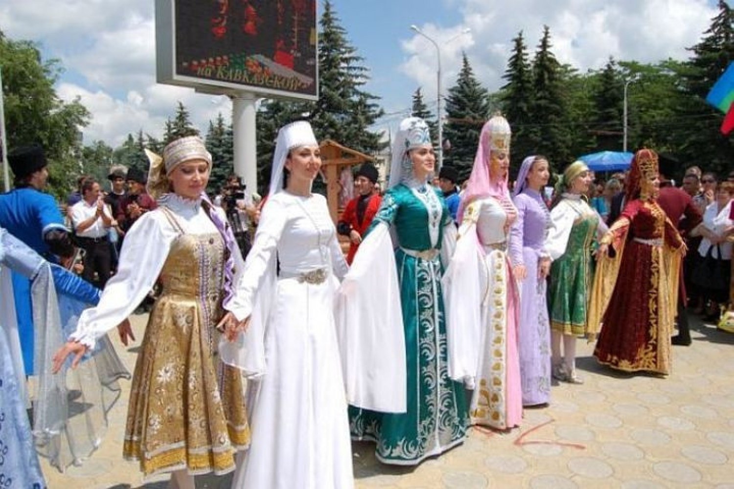 Численность черкесского населения