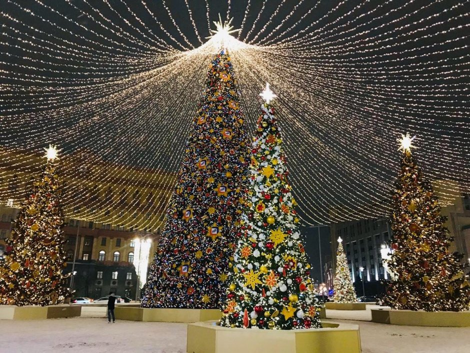 Ледовый городок Новосибирск площадь Ленина