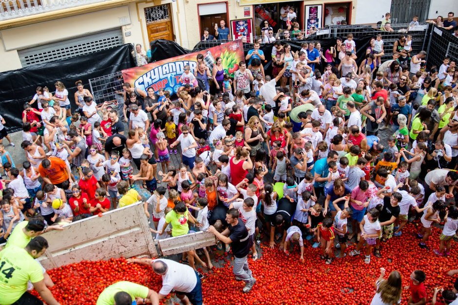 Праздник Томатина в Испании