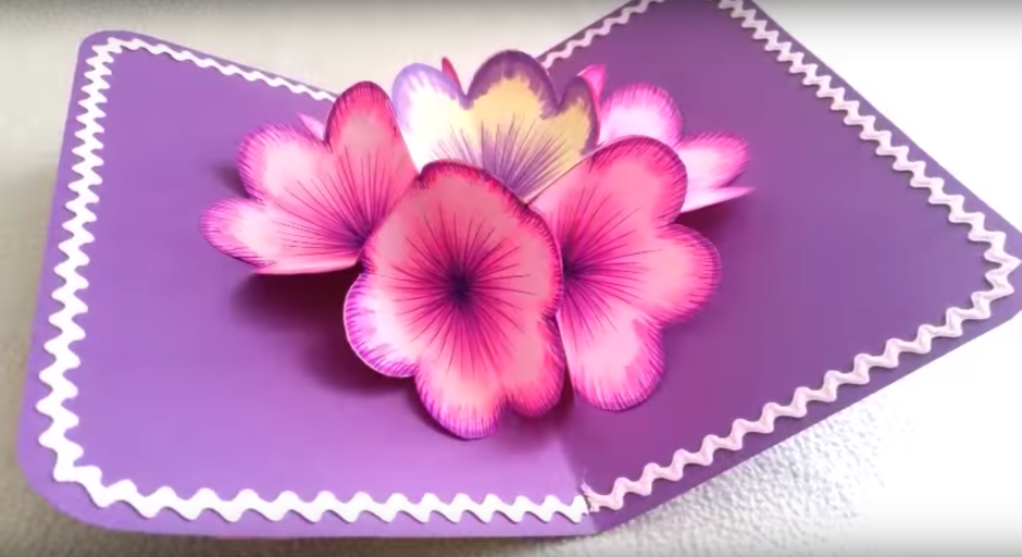Декоративные цветы акварелью