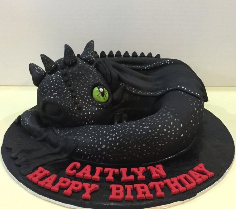 Торт с драконом Беззубиком