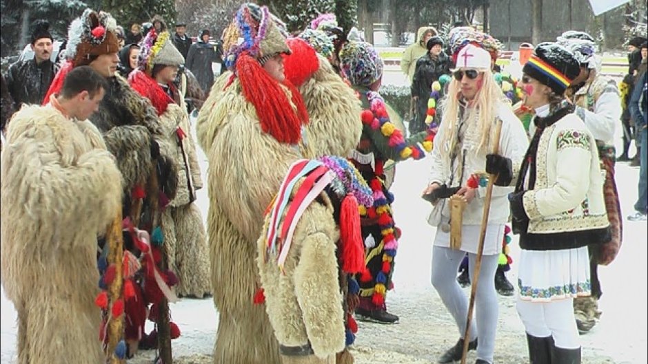 Сибиу, Румыния — Рождественская ярмарка на Великой площади