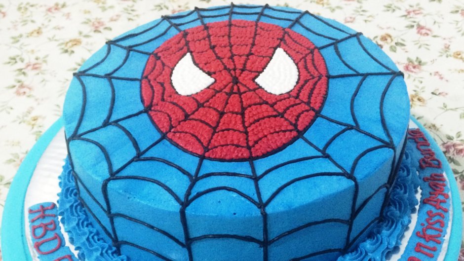 Торт кремовый человек паук для мальчика