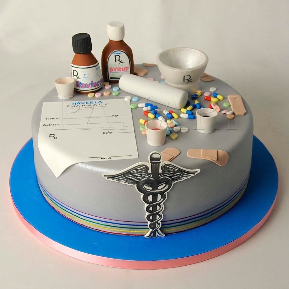 Украшение торта для доктора