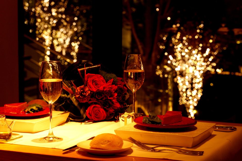 Красивый романтический ужин