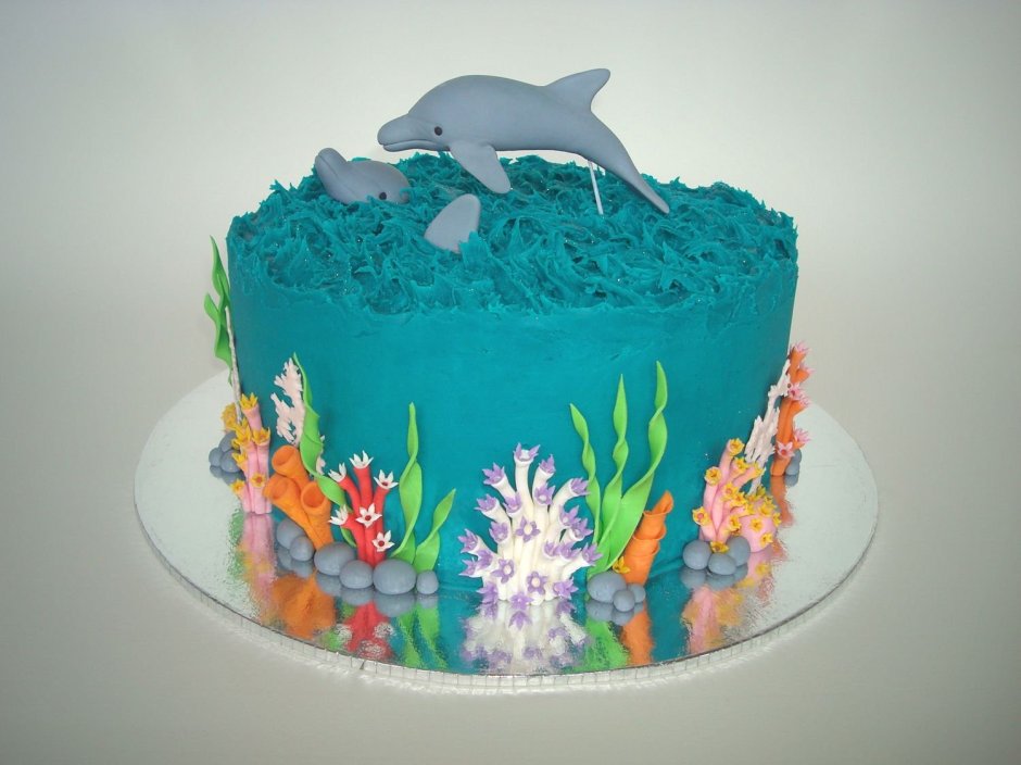 Торт в стиле море с дельфинами
