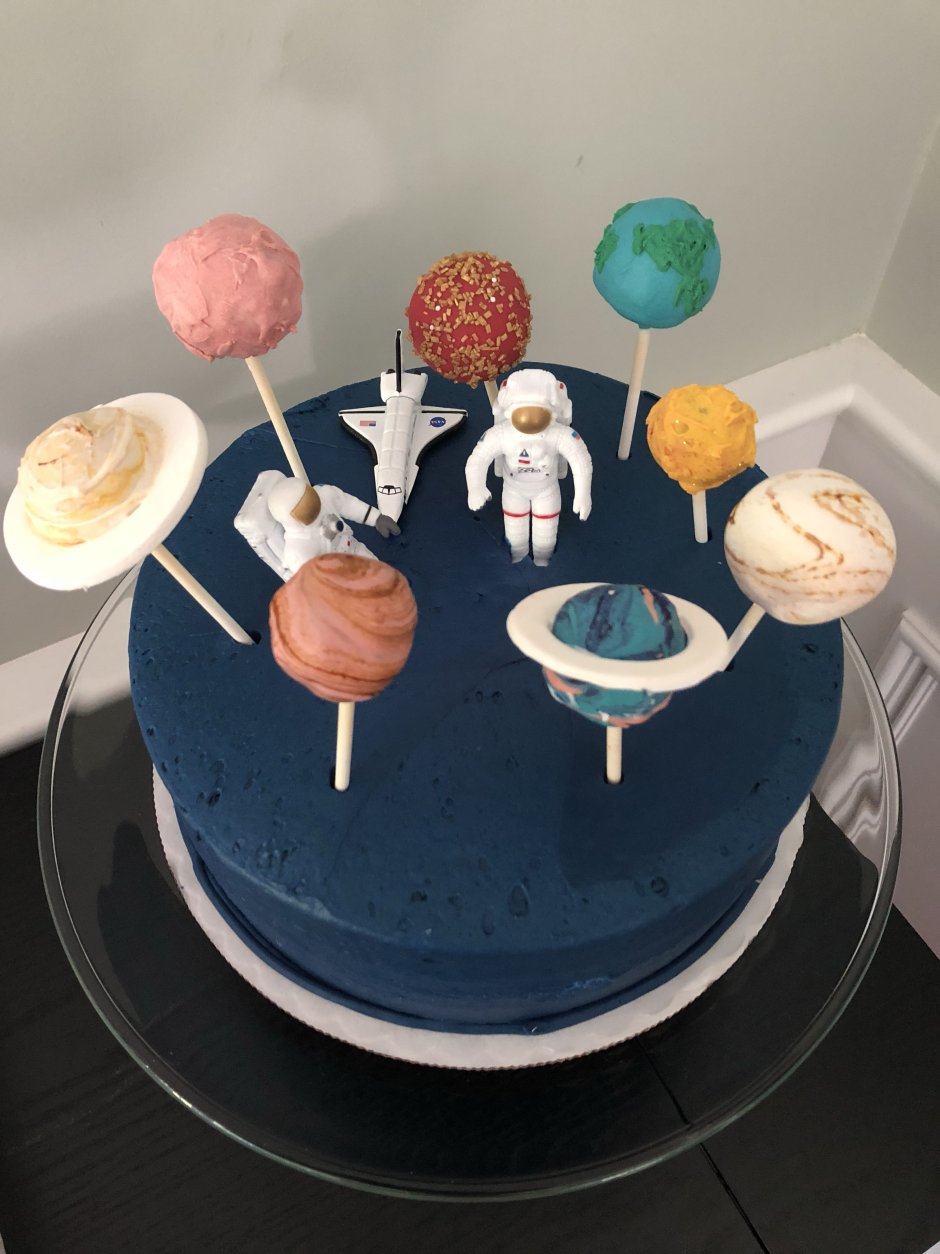 Маленький космический торт