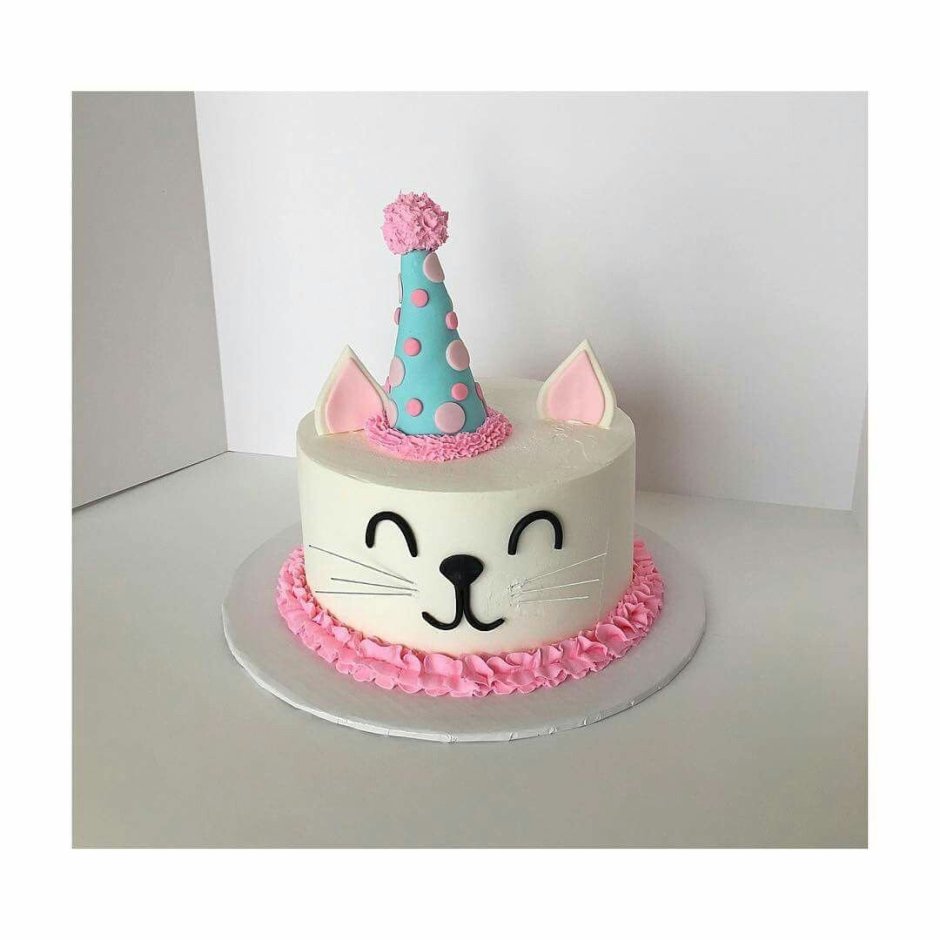 Кот на торте нарисованный