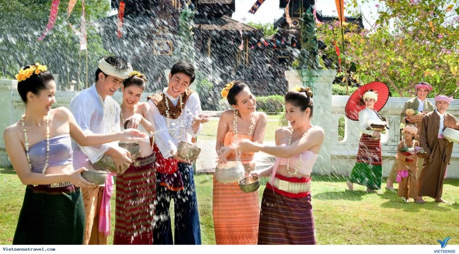 Тайланд праздник люди море колорит