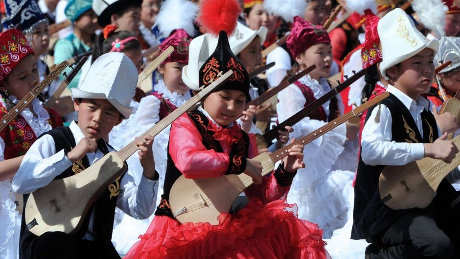 Салют в день независимости Кыргызской Республики
