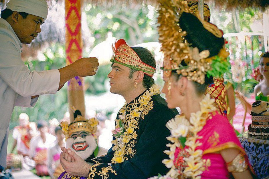 Свадьба балийцев