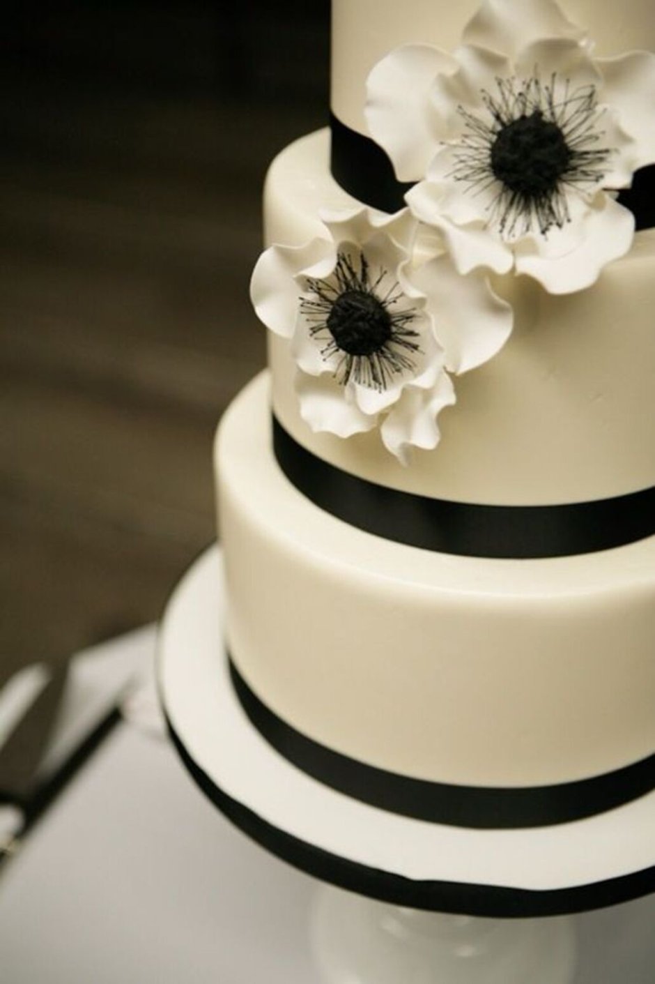 Свадебный торт черно белый