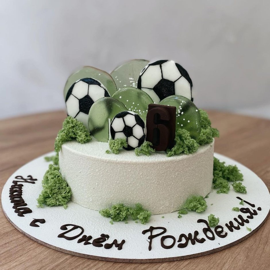 Торт футбольный большой
