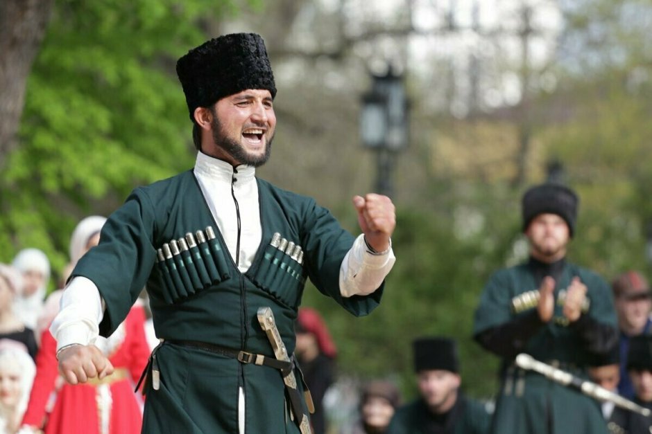 Национальный костюм кабардинцев Черкесов