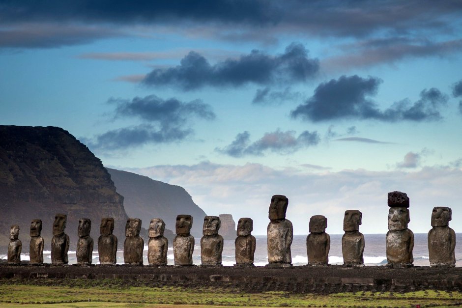 Остров Пасхи статуи Моаи