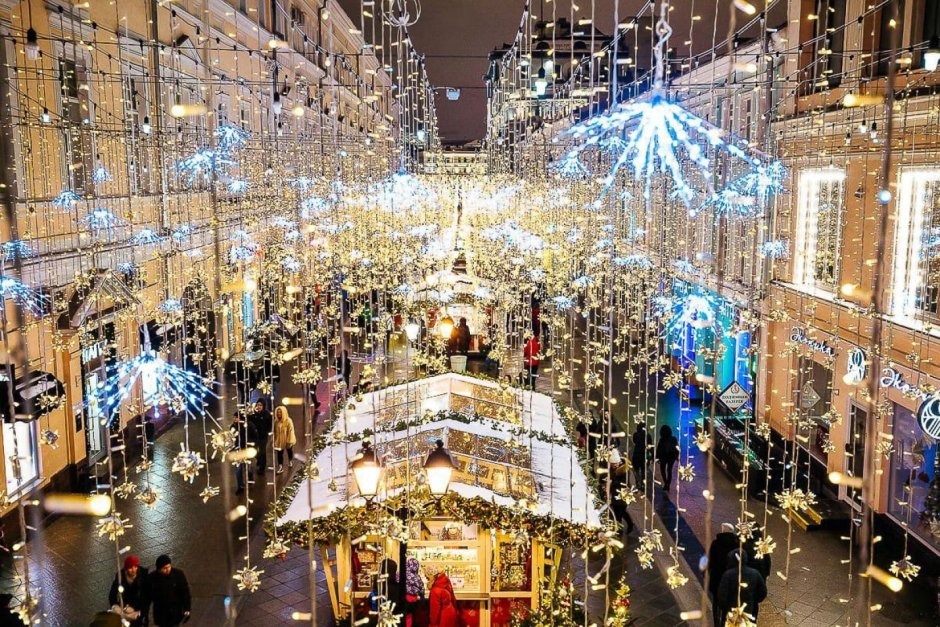 Фестиваль путешествие в Рождество Тверская улица в Москве