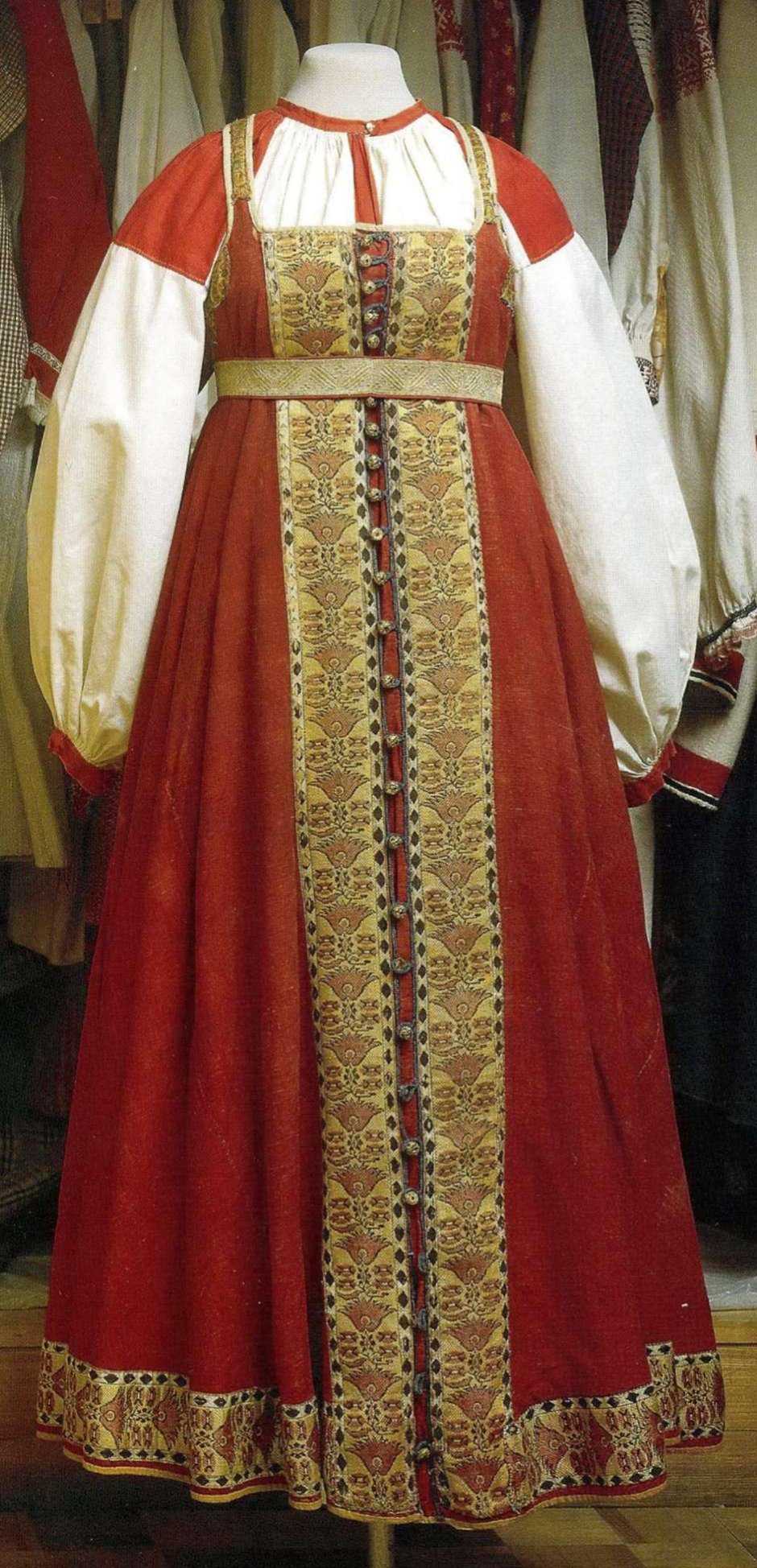 Русский костюм крестьянки 19 века