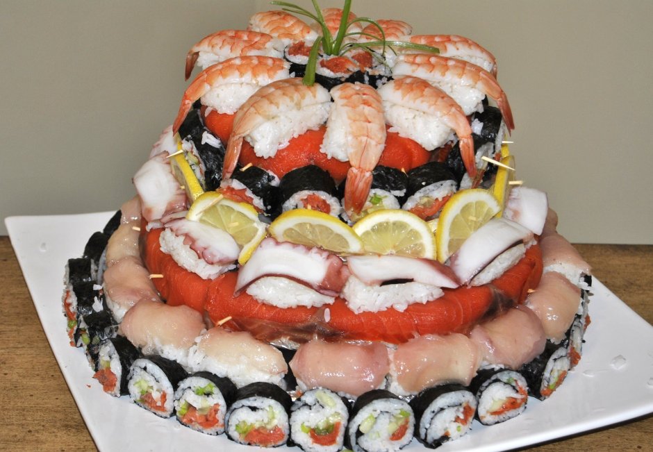 День рождения суши бара