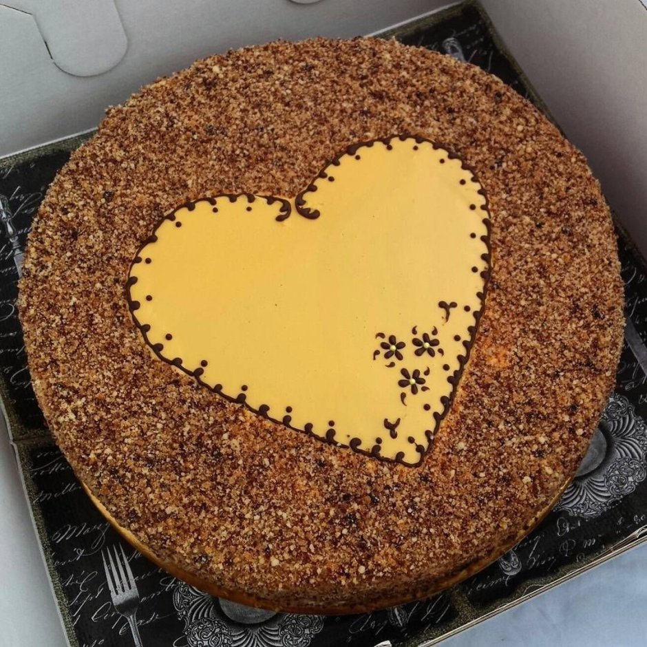 Медовый торт сердце