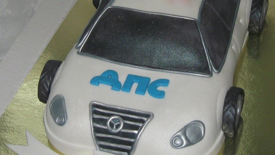Торт с машиной для мужчин