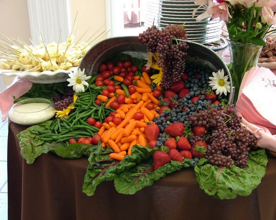 Инсталляция из овощей